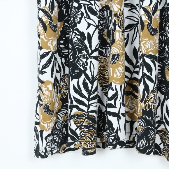 Lilly Pulitzer Black and Gold Floral Long Sleeve Dress - Picture 6 of 13